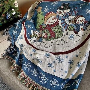 Winter Christmas Snowman Family Throw